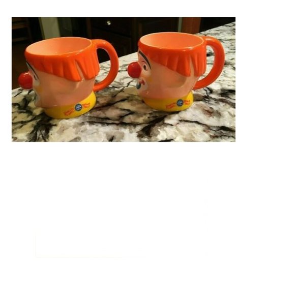 Lot of 2 Ringling Brothers Barnum Bailey Circus Clown Hard Plastic Cup Mug 2010 - Picture 2 of 5
